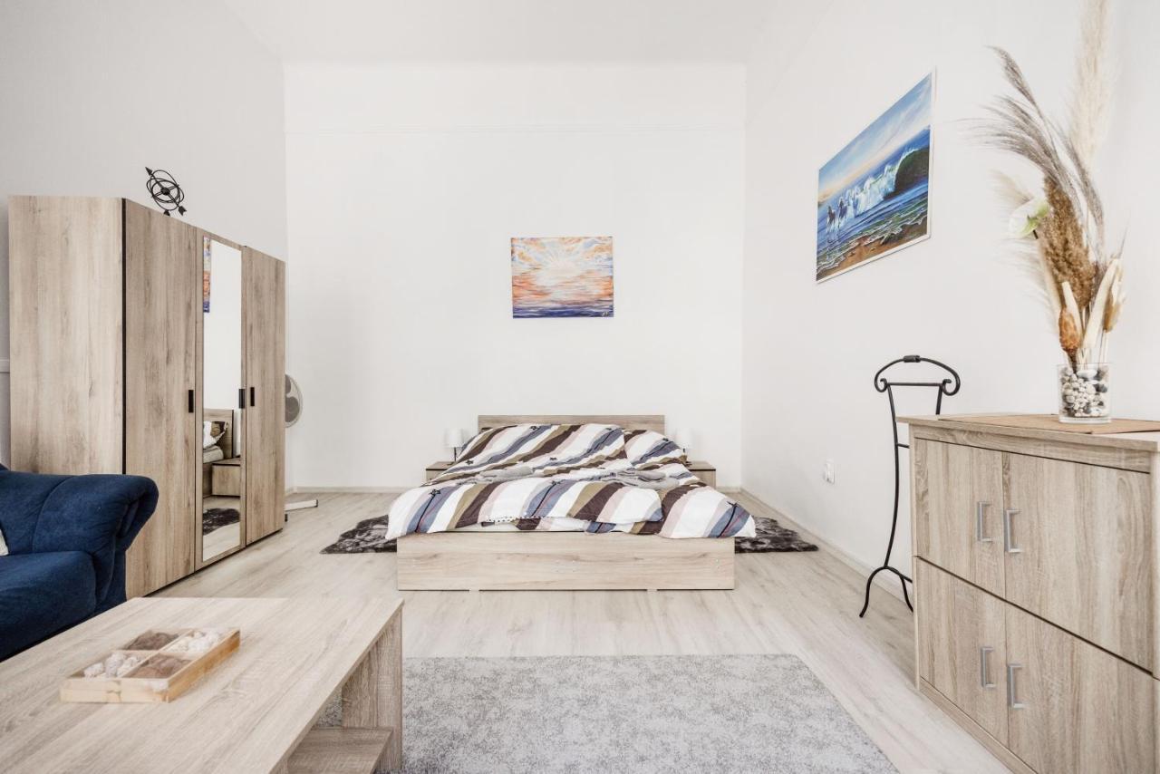 Lovely Studio In The Heart Of Budapešť Exteriér fotografie